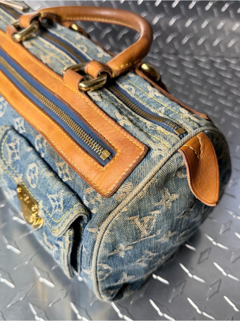 Louis Vuitton Vintage Monogram Denim Neo Speedy in Blue - Picture 8 of 12